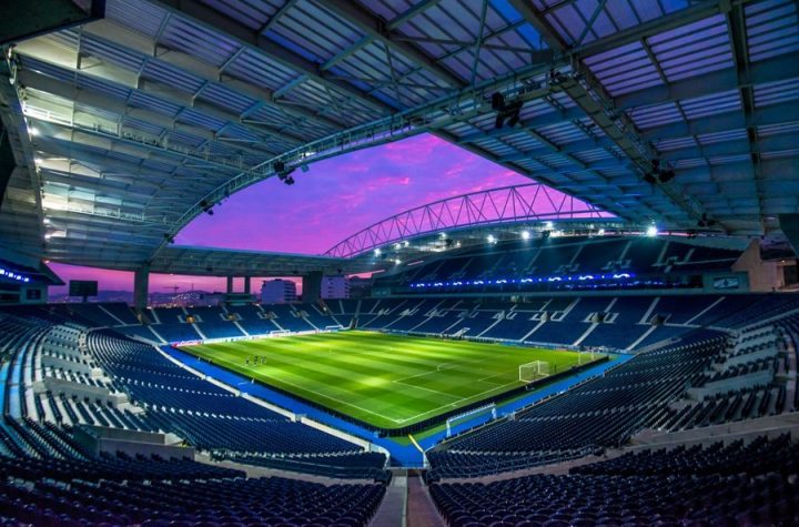 UEFA chính thức công bố địa điểm tổ chức chung kết cúp C1 2021/22